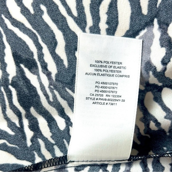 Aritzia Little Moon Dress Julep Dress Long-sleeve ruffle wrap dress print - Picture 4 of 6